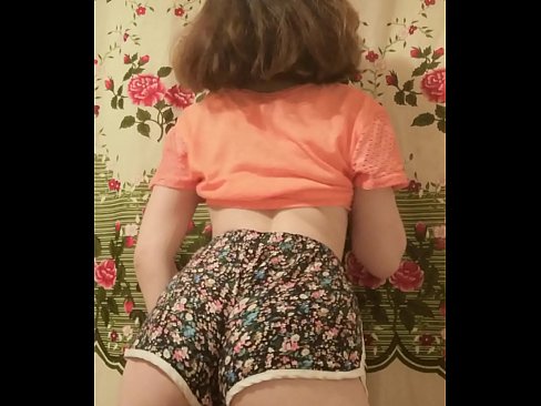 ❤️ Una ghjovana sexy si spoglia i pantaloncini davanti à a camera Porno fb à porn co.onlyindianpornx.ru ❌️❤