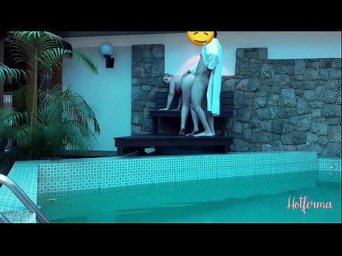 ❤️ Boss invita a cameriera à a piscina, ma ùn pudia resiste à un caldu Porno fb à porn co.onlyindianpornx.ru ❌️❤